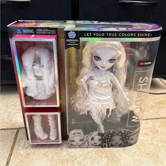MGA Rainbow High Shadow High Series 1 NATASHA ZIMA Teen Fashion Doll Grayscale - Picture 1 of 4